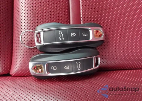 2023 Porsche Cayenne S/S Platinum Edition z USA, uszkodzony, nr VIN WP1AB2AY5PDA14279